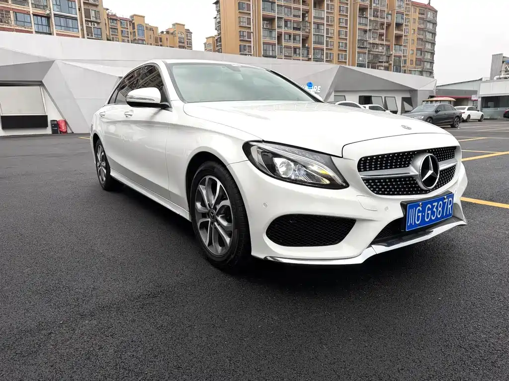 Mercedes-Benz C-Class 2018 C 180 L Fashionable Sports Edition купить на сайте DeffCars