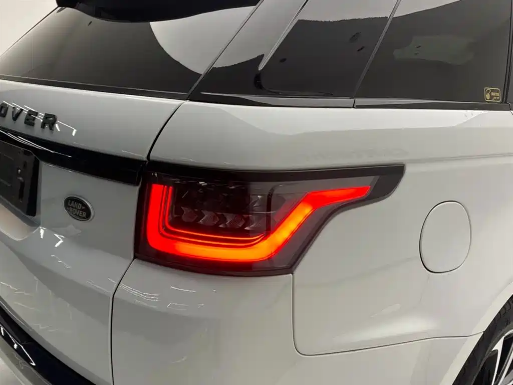 Range Rover Sport 2020 3.0 L6 HSE DYNAMIC купить на сайте DeffCars