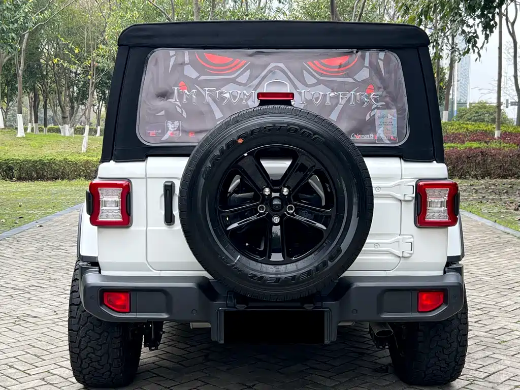 Wrangler 2022 2.0T Highlander Four-Door Edition купить на сайте DeffCars