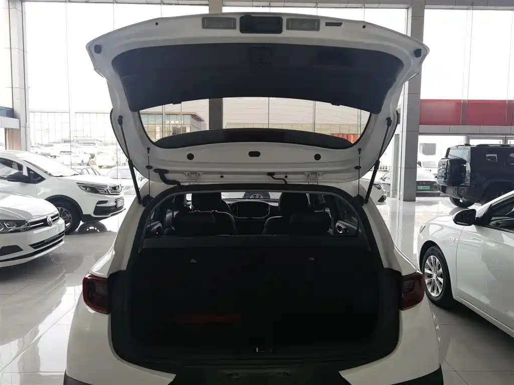 Yipao 2021 1.4L CVT Fun Edition купить на сайте DeffCars
