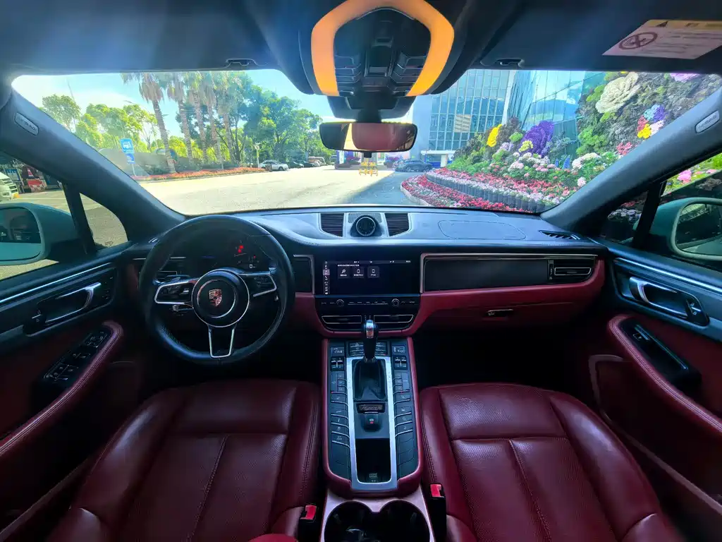 Macan 2018 Macan 2.0T купить на сайте DeffCars