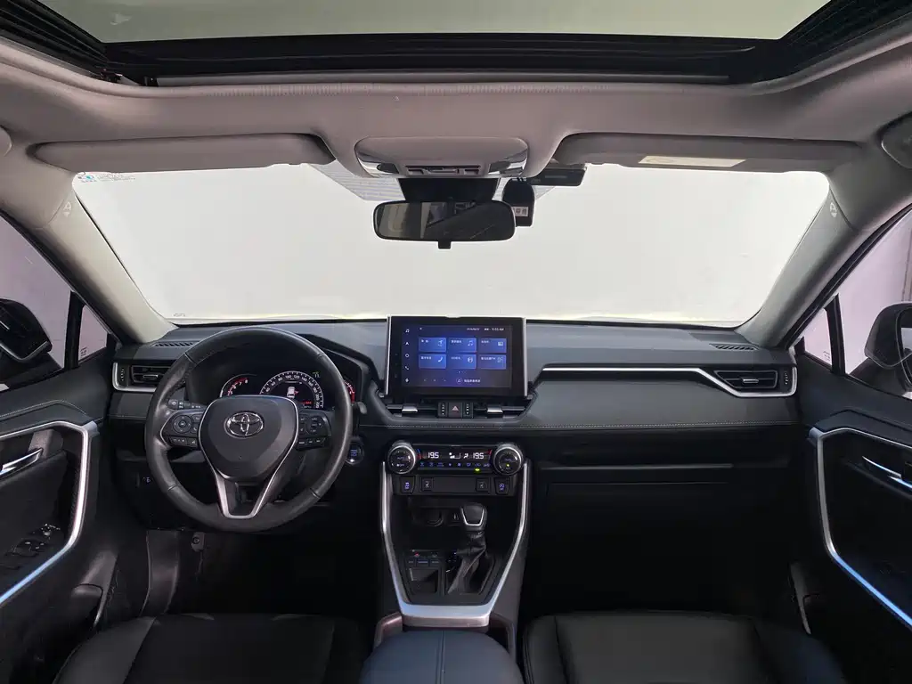 RAV4 2022款 2.0L CVT两驱风尚版 купить на сайте DeffCars