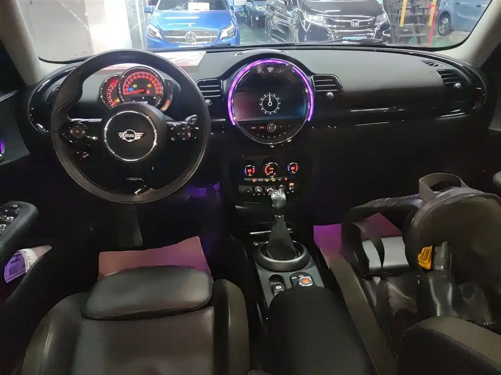 MINI CLUBMAN 2018 1.5T COOPER Artist купить на сайте DeffCars
