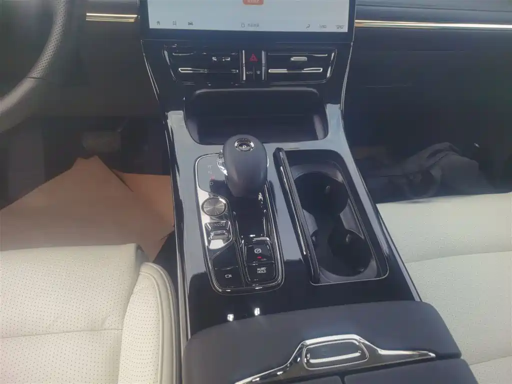 Trumpchi E9 2023 E9 MAX купить на сайте DeffCars