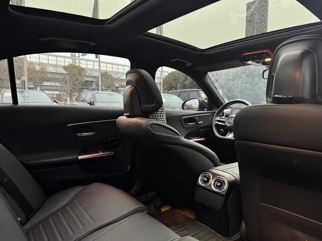 Mercedes-Benz C-Class 2023 Modification 2 C 260 L Sports Edition купить на сайте DeffCars