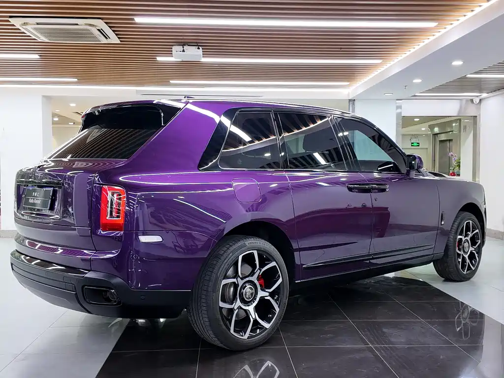 Cullinan 2024 four-seat version купить на сайте DeffCars