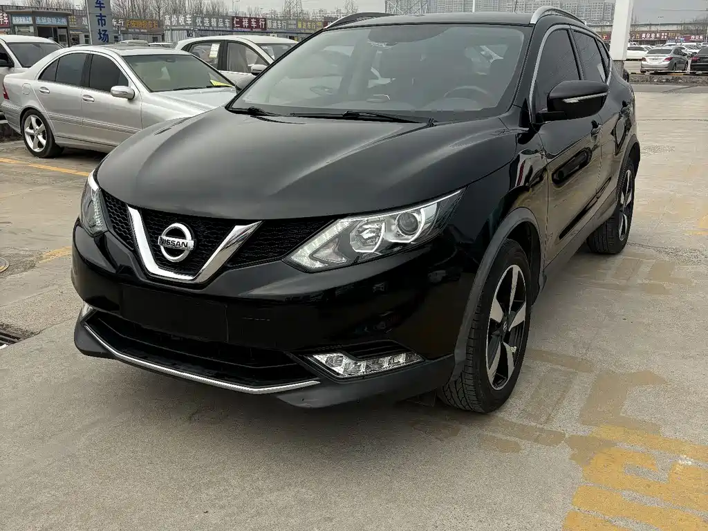 Qashqai 2017 2.0L CVT Smart Edition National V купить на сайте DeffCars