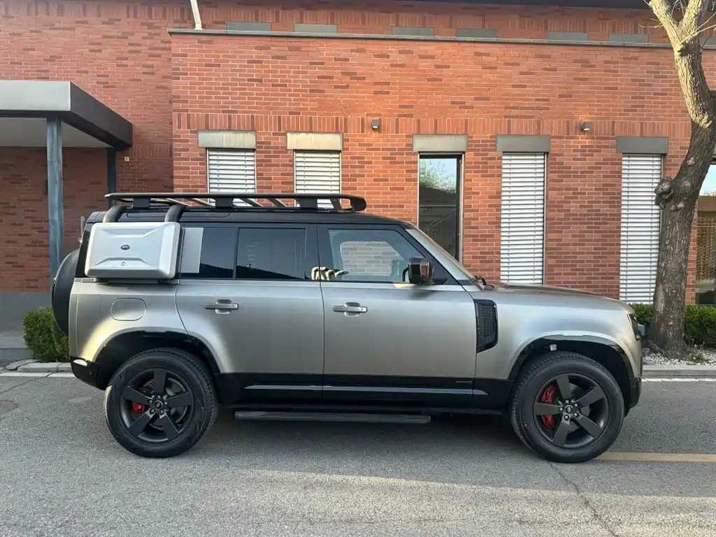 Land Rover Defender 2025 110 3.0T P400 X купить на сайте DeffCars