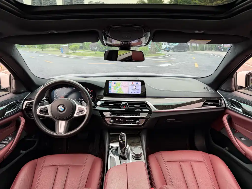BMW 5 Series 2020 530Li Leading M Sports Package купить на сайте DeffCars
