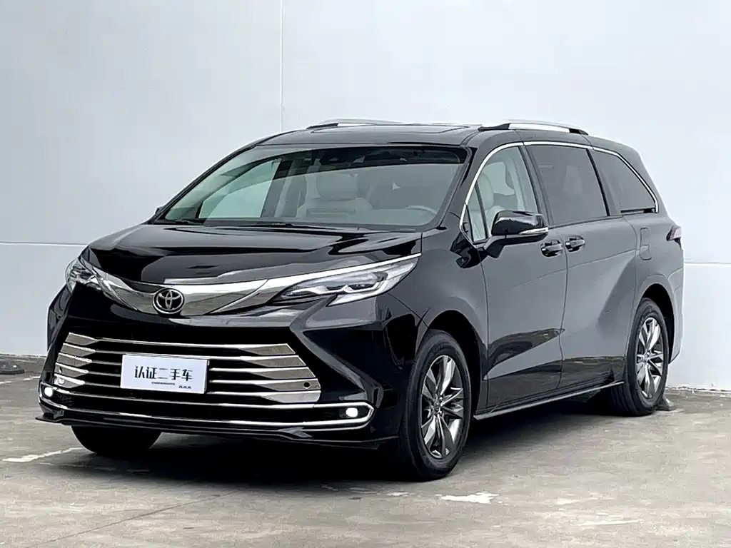 SIENNA 2026 2.5L dual-engine two-wheel drive comfort version купить на сайте DeffCars