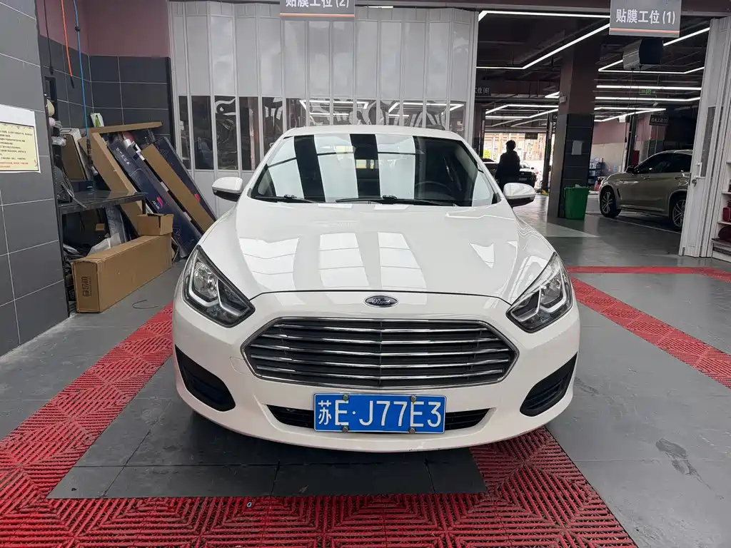 Escort 2017 facelift 1.5L automatic comfort model купить на сайте DeffCars