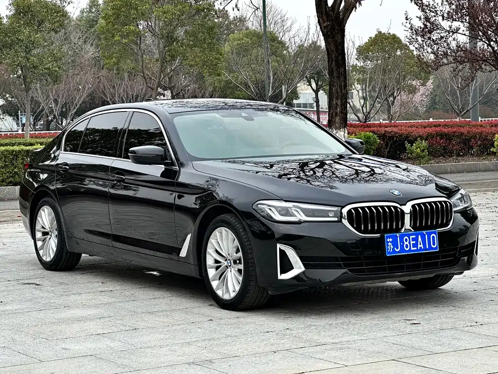 BMW 5 Series 2021 525Li Luxury Package купить на сайте DeffCars