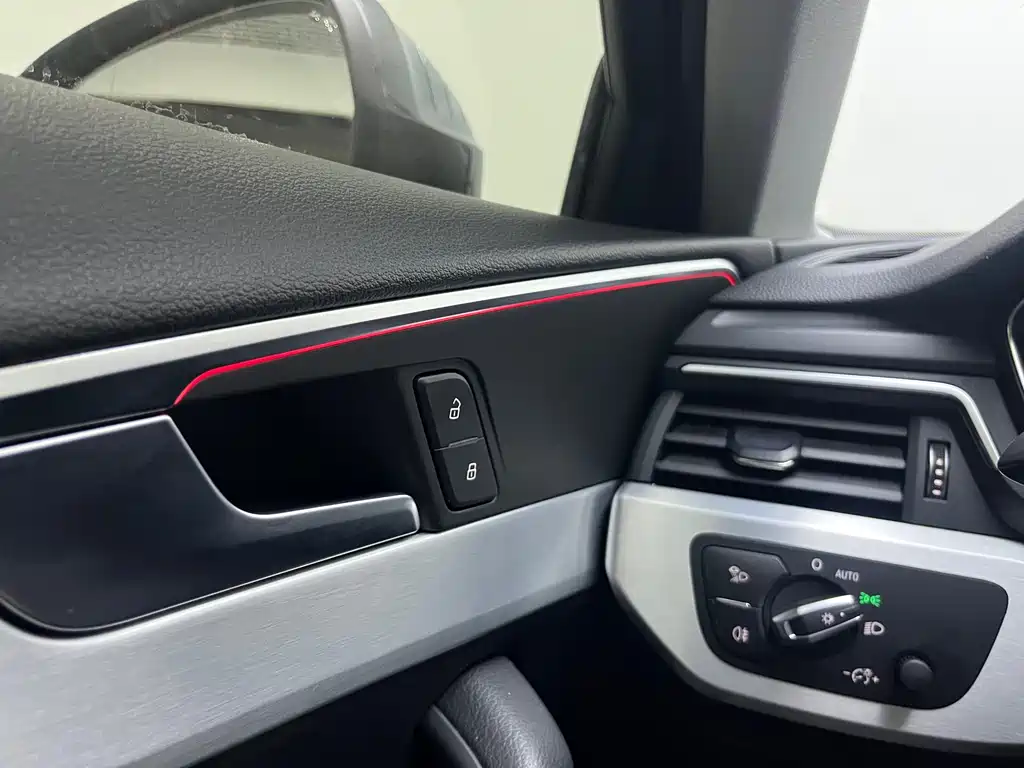 Audi A4L 2020 40 TFSI luxury and dynamic model купить на сайте DeffCars