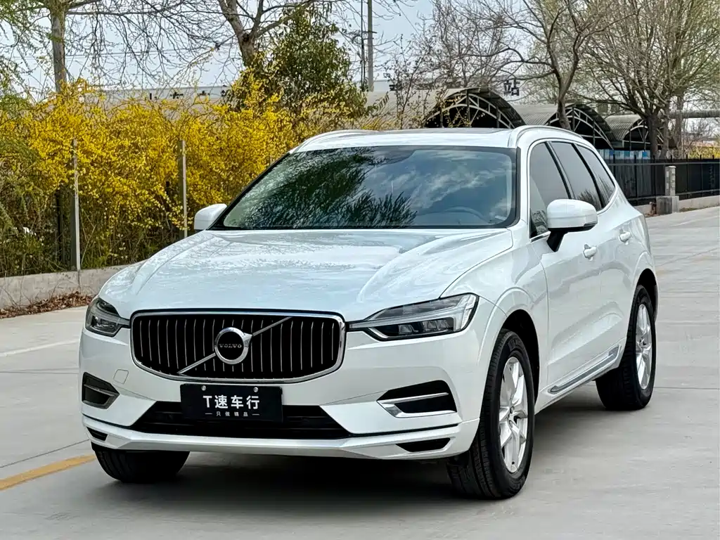 Volvo XC60 2020 T5 four-wheel drive Zhiyi Luxury Edition купить на сайте DeffCars