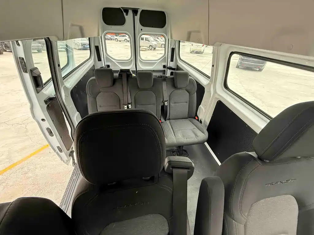 Transit 2023 2.0T diesel manual multi-functional commercial vehicle with 5/6 seats in the center axle and top купить на сайте DeffCars