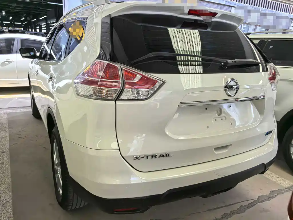 X-Trail 2015 2.0L CVT Comfort MAX Edition 2WD купить на сайте DeffCars