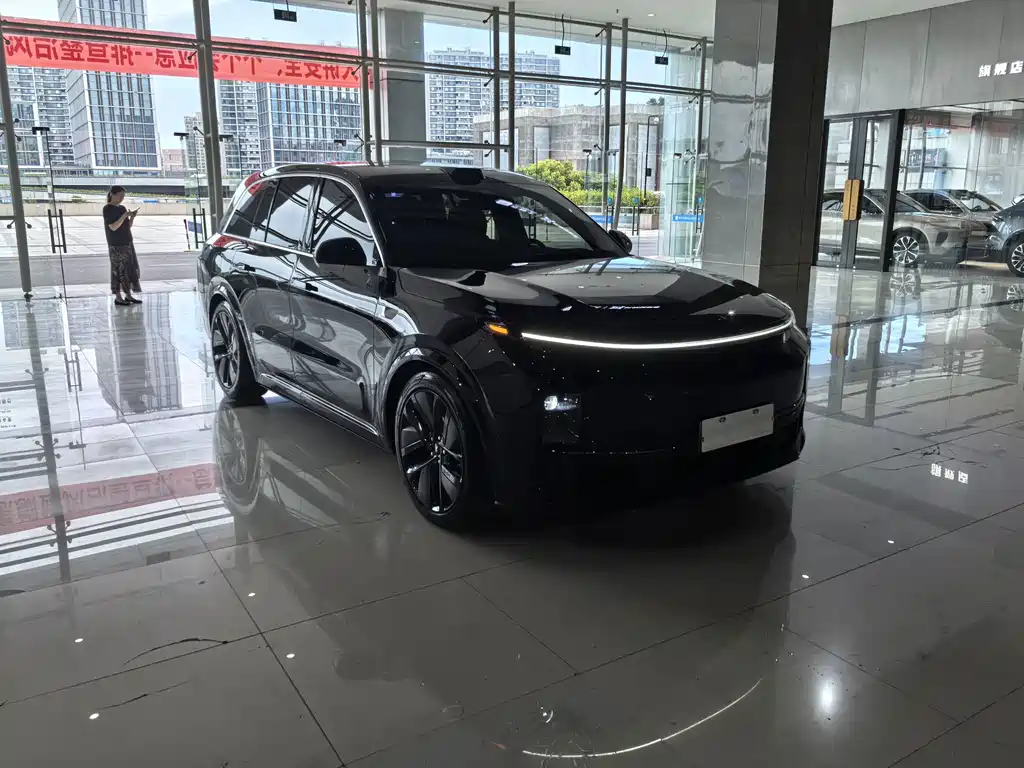 Ideal L8 2023 Max купить на сайте DeffCars