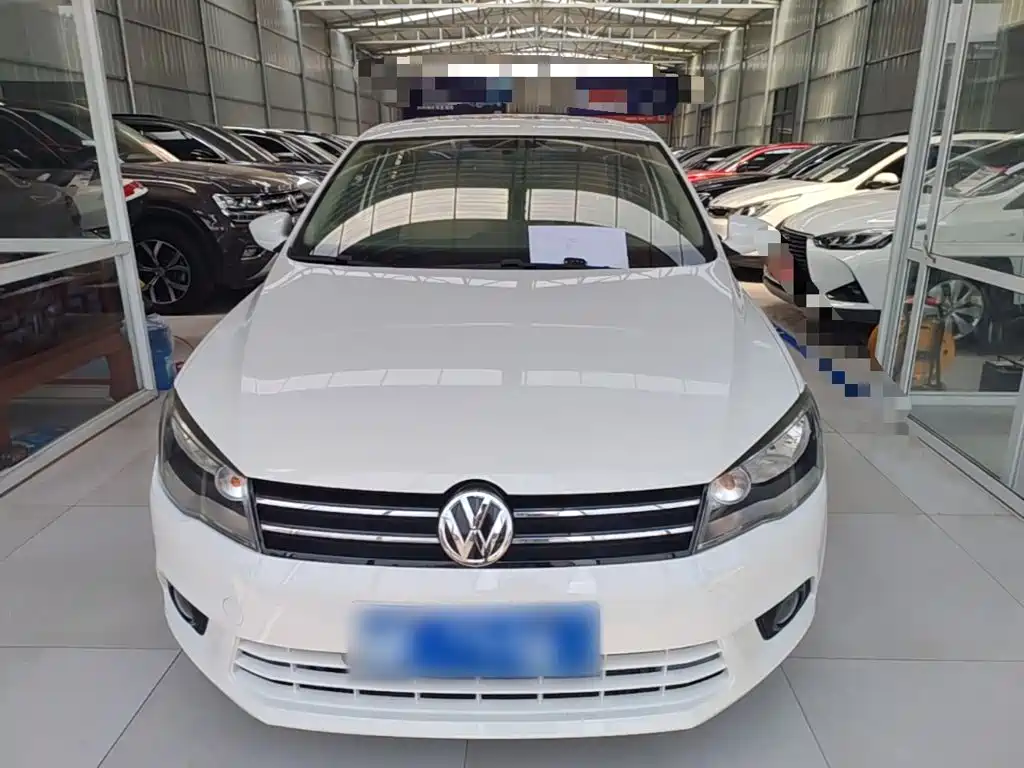 Jetta 2015 1.4L manual comfort model купить на сайте DeffCars