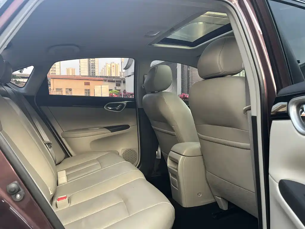 Sylphy 2016 1.6XL CVT Deluxe Edition купить на сайте DeffCars