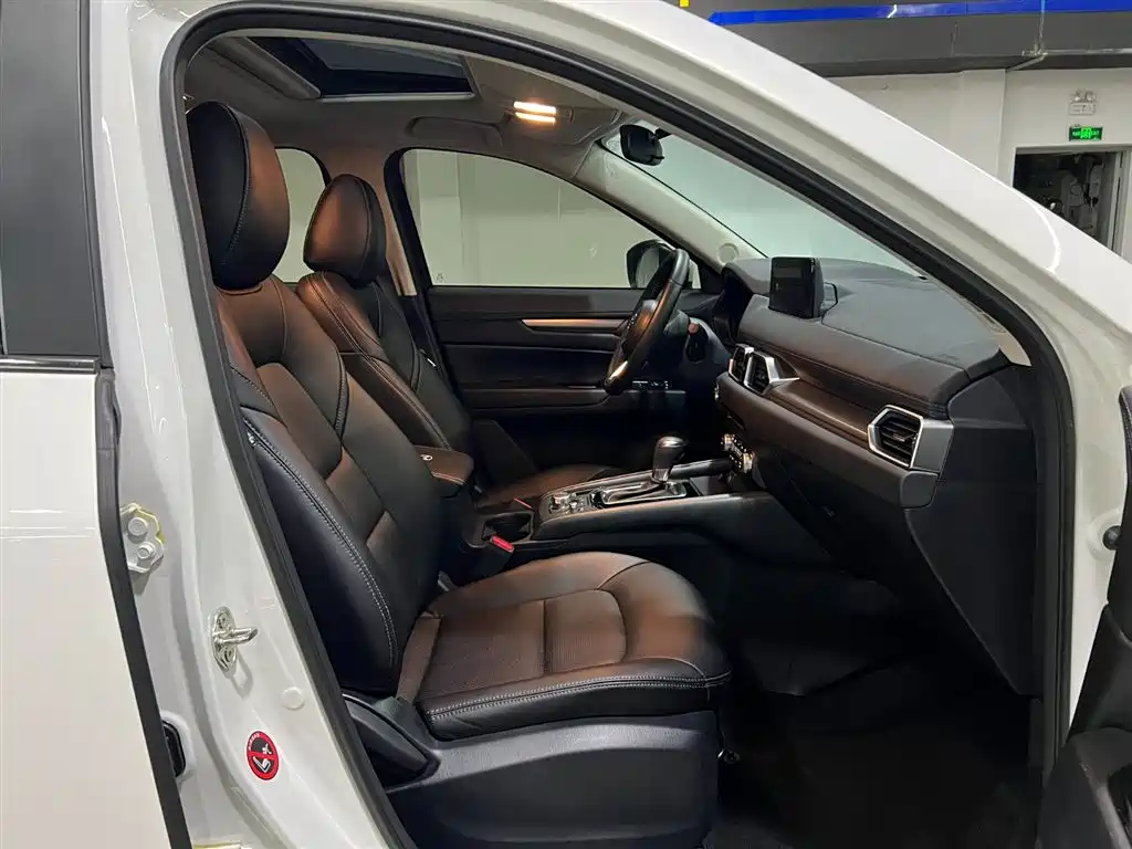 Mazda CX-5 2024 2.0L automatic two-wheel drive Zhishang Pro купить на сайте DeffCars