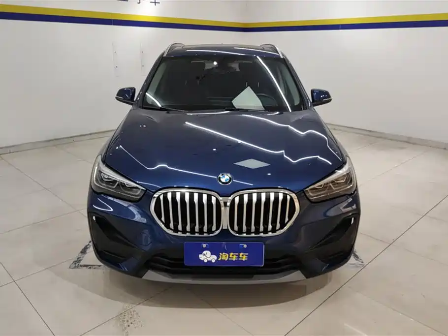 BMW X1 2022 sDrive25Li Leading Model купить на сайте DeffCars