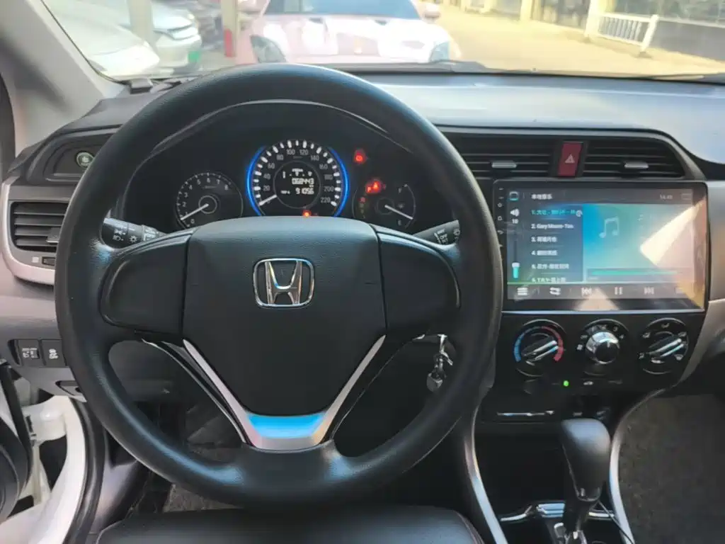 Crider 2016 1.8L CVT Comfort Edition купить на сайте DeffCars