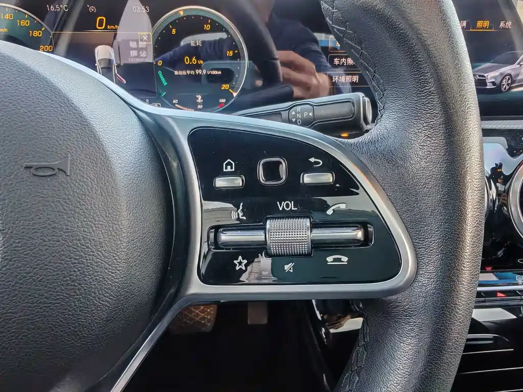 Mercedes-Benz A-Class 2021 A 200 L Sports Sedan Dynamic Type купить на сайте DeffCars