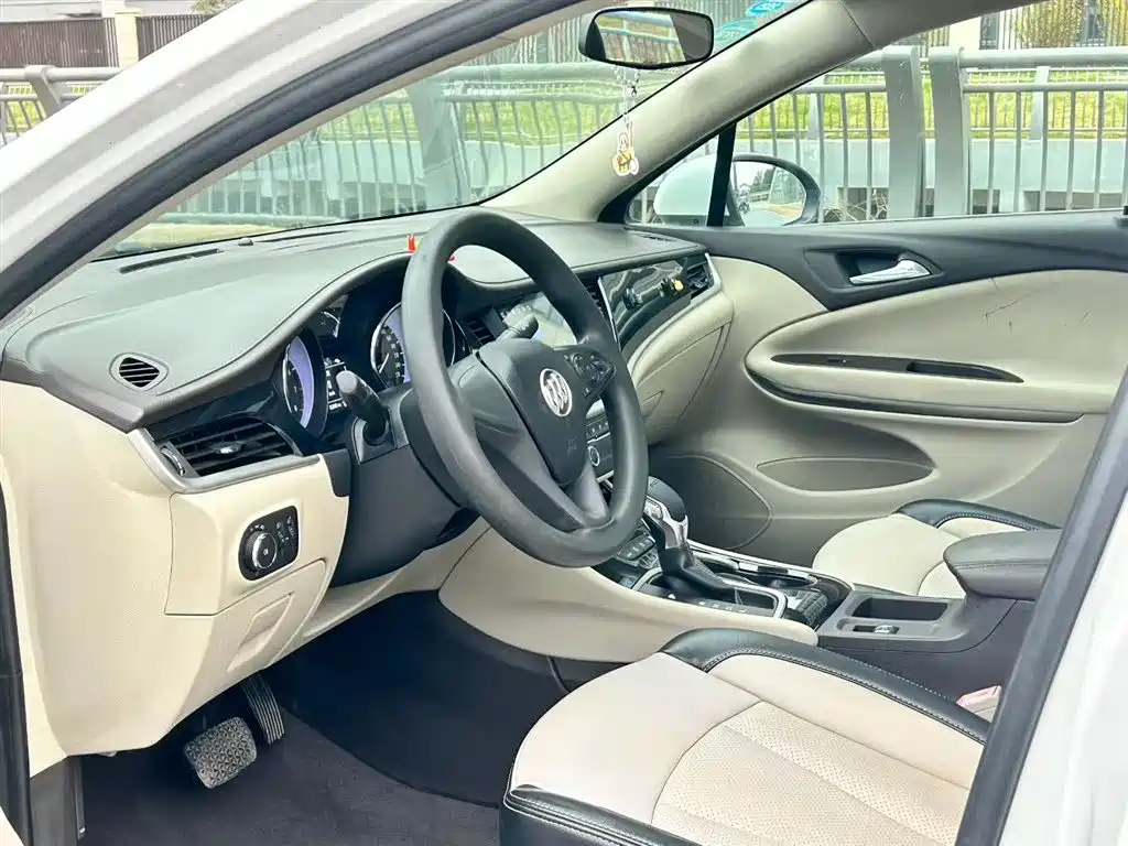 Weilan 2017 Sedan 15S Automatic Enterprising купить на сайте DeffCars