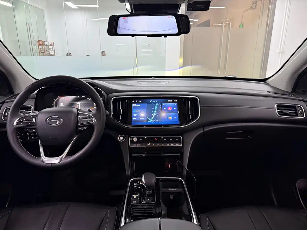 Trumpchi GS8 2020 390T two-wheel drive premium version (seven seats) купить на сайте DeffCars