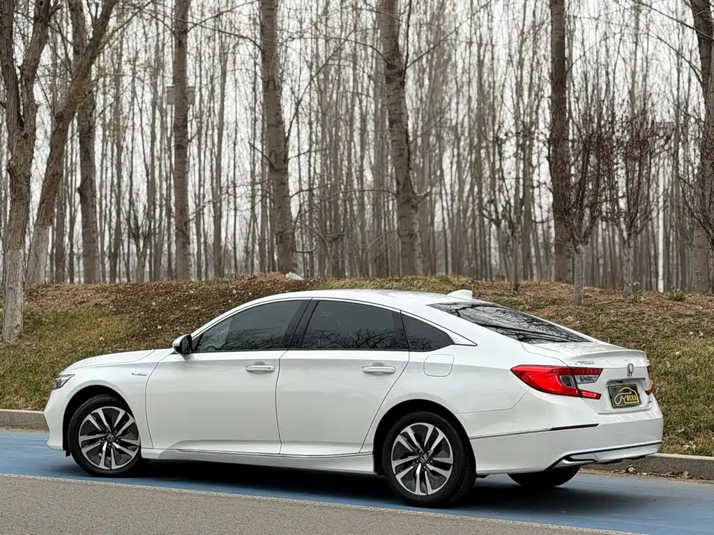 Accord 2018 Sharp Hybrid 2.0L Sharp Collar Edition National VI купить на сайте DeffCars
