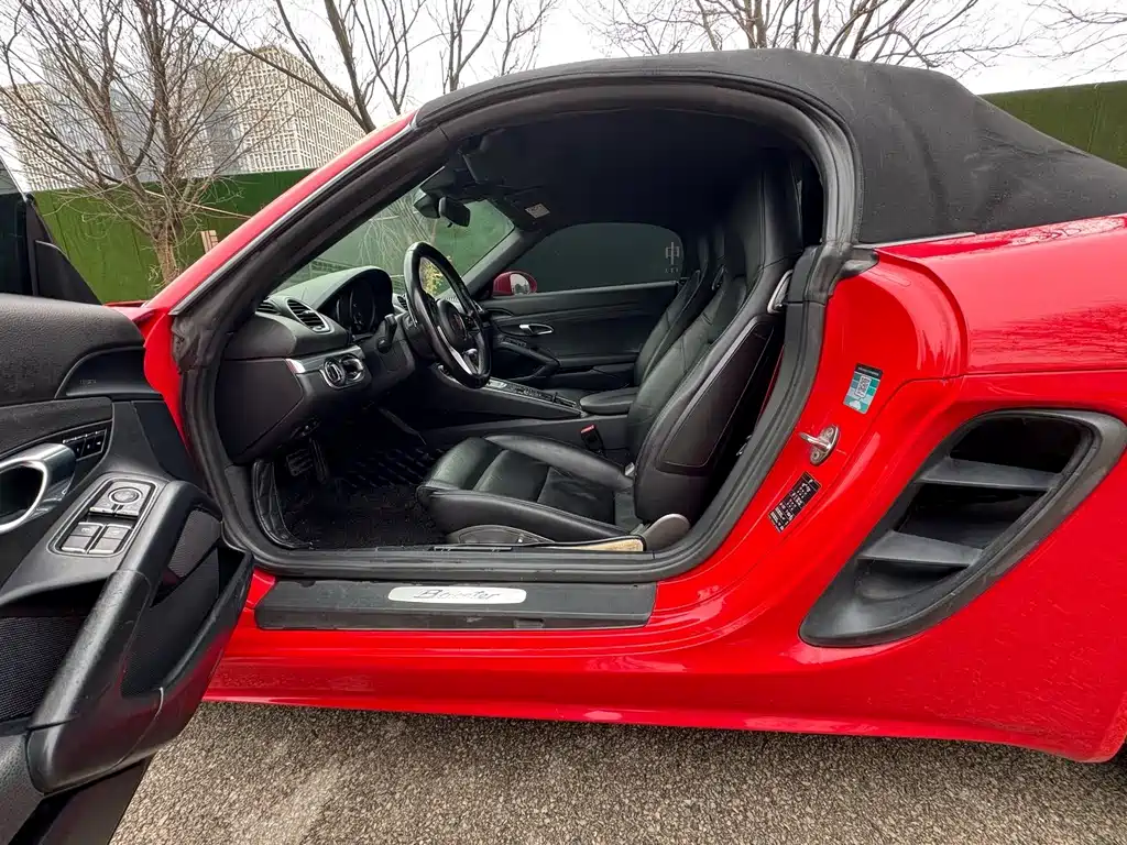 Porsche 718 2018 Boxster 2.0T купить на сайте DeffCars