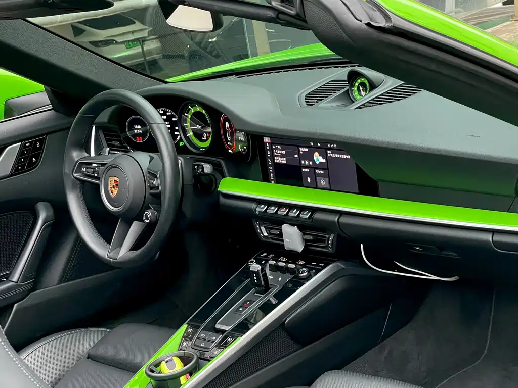 Porsche 911 2019 Carrera S Cabriolet 3.0T купить на сайте DeffCars