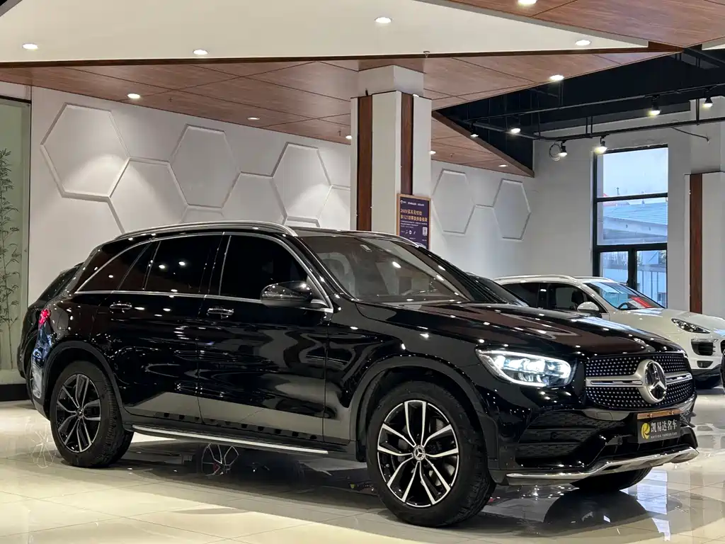 Mercedes-Benz GLC 2022 facelift GLC 300 L 4MATIC dynamic купить на сайте DeffCars