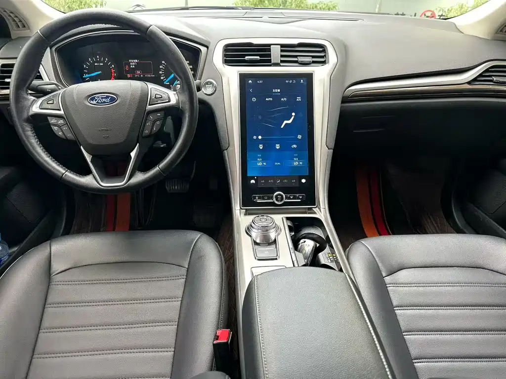 Mondeo 2020 EcoBoost 200 Fashion Model купить на сайте DeffCars
