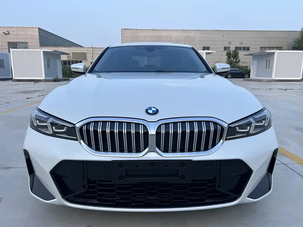 BMW 3 Series 2023 320Li M Sports Package купить на сайте DeffCars