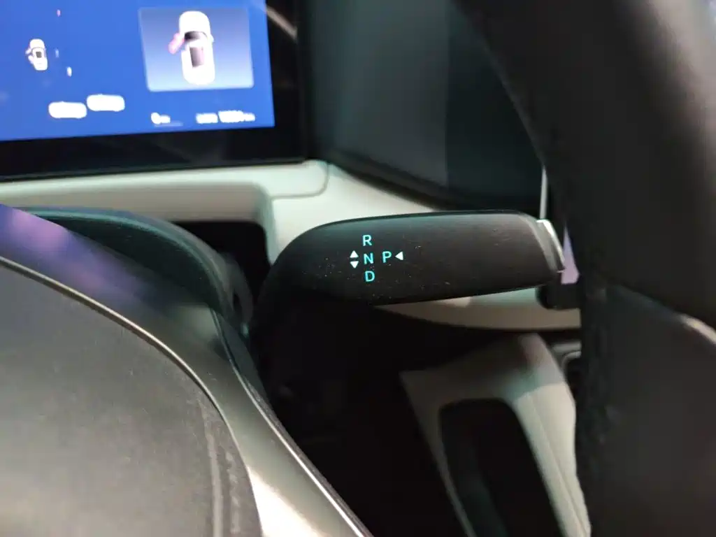 Yuan UP 2025 Smart Driving Edition 401KM Vitality Edition купить на сайте DeffCars