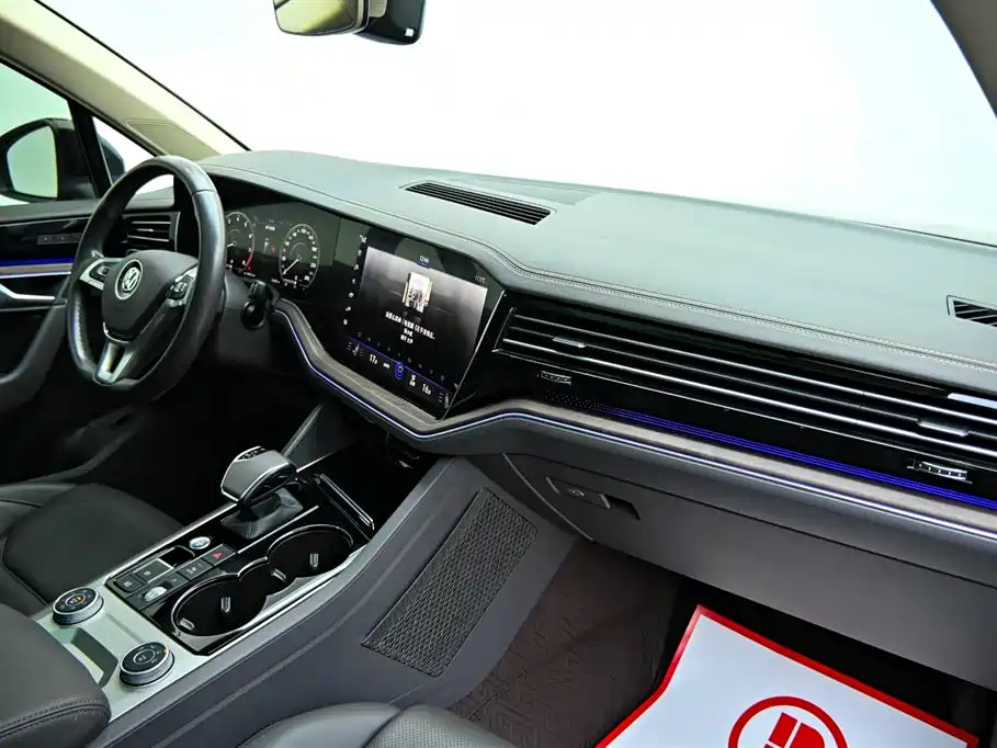Touareg 2020 3.0TSI Ruixiang Edition National VI купить на сайте DeffCars