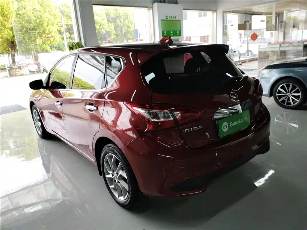 Tiida 2021 1.6L CVT Smart Travel Edition купить на сайте DeffCars