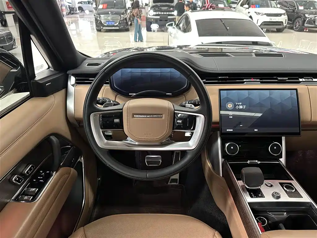 Range Rover 2023 facelift 3.0 L6 400PS Extended Edition купить на сайте DeffCars