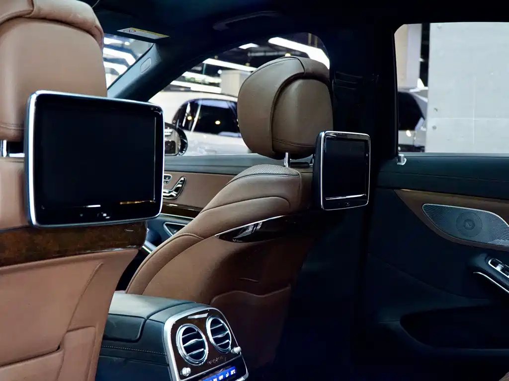 MAYBACH S-Class 2016 S 400 4MATIC купить на сайте DeffCars