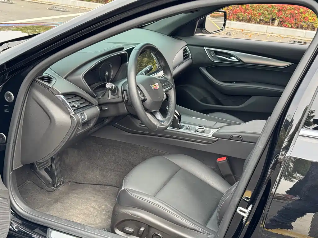 Cadillac CT5 2022 28T luxury model (standard version) купить на сайте DeffCars