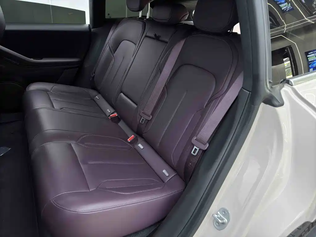 NIO ET5T 2024 model 75kWh Touring купить на сайте DeffCars