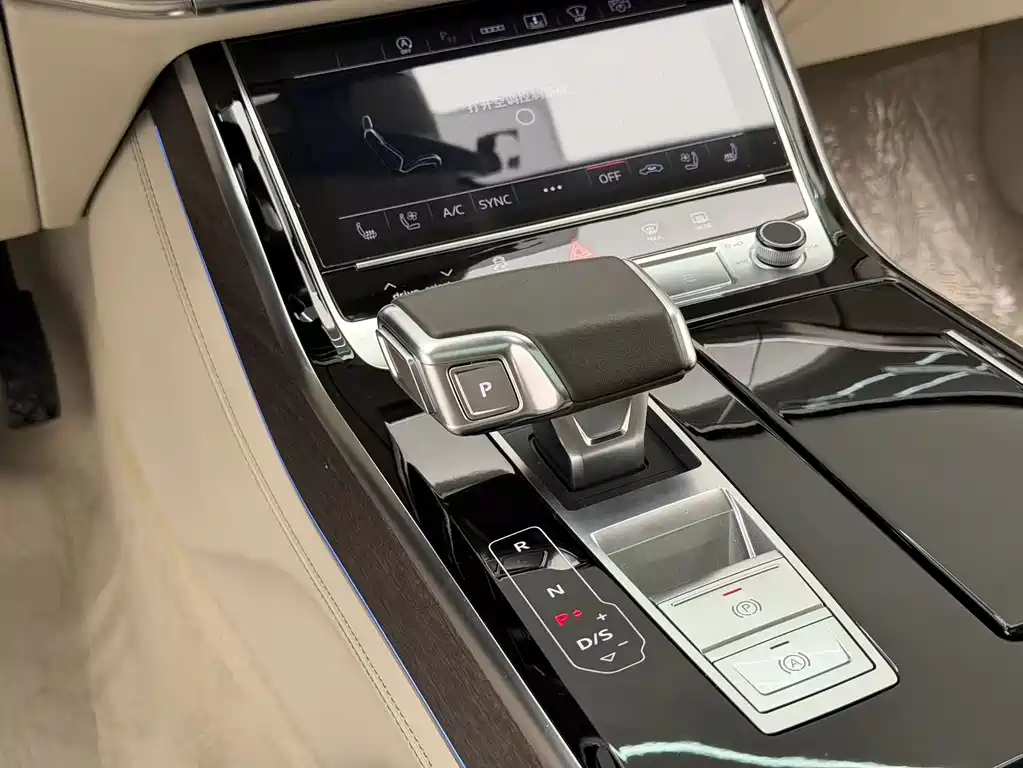 Audi A8 2024 A8L 55 TFSI quattro flagship model купить на сайте DeffCars