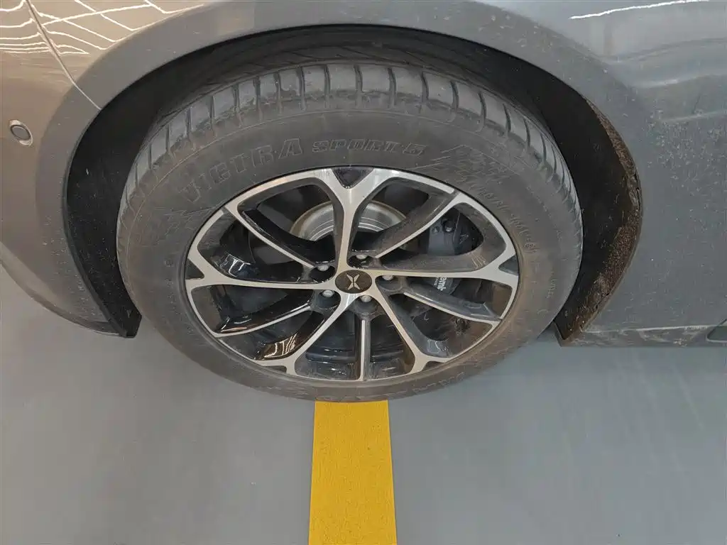 Xpeng P7 2022 model 625E купить на сайте DeffCars