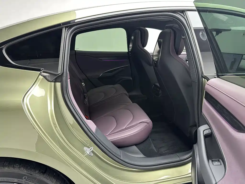 Xiaomi SU7 2024 rear-wheel drive long-range smart driving version купить на сайте DeffCars