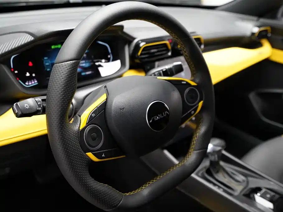 Yixuan 2023 Mach Edition 1.5T Automatic Hunting Knight Edition купить на сайте DeffCars