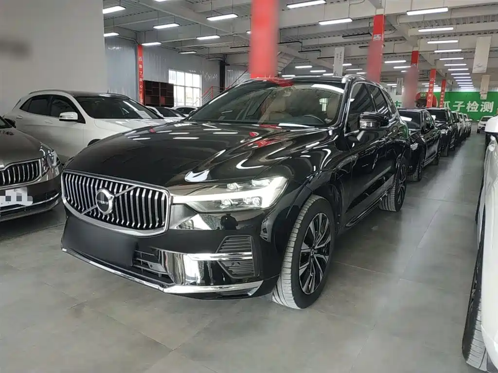 Volvo XC60 2024 B5 four-wheel drive Zhiyuan Deluxe Edition купить на сайте DeffCars