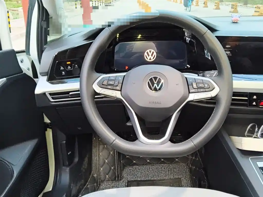 Golf 2023 facelift 280TSI DSG Pro купить на сайте DeffCars