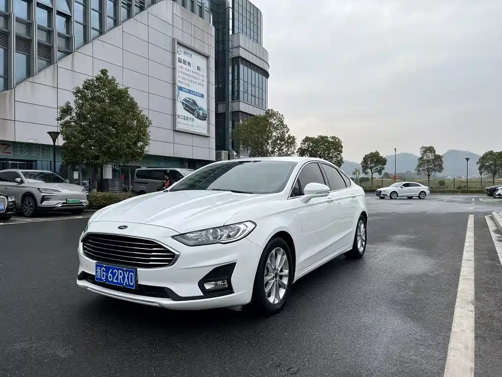 Mondeo 2020 EcoBoost 180 Fashion Model купить на сайте DeffCars