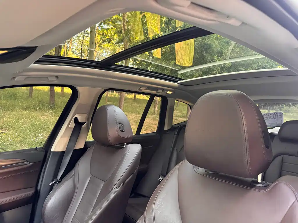 BMW X3 2019 xDrive28i Luxury Package купить на сайте DeffCars